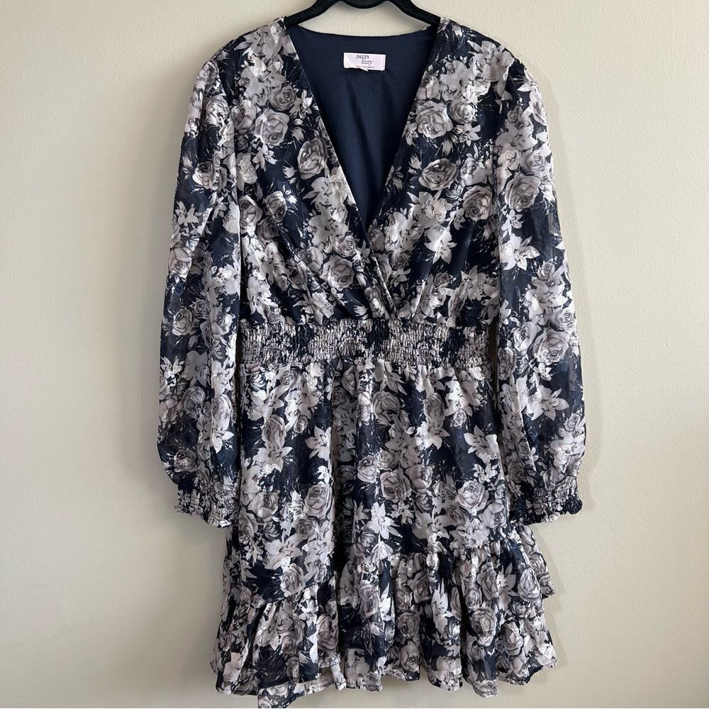 ✨ Dizzy Lizzy Women’s‎ Gray Floral Mini Dress Large
